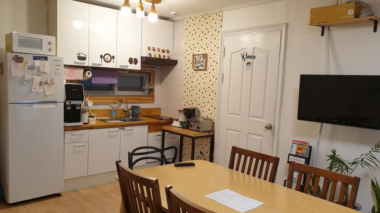 Oh My Guesthouse Seoel Buitenkant foto